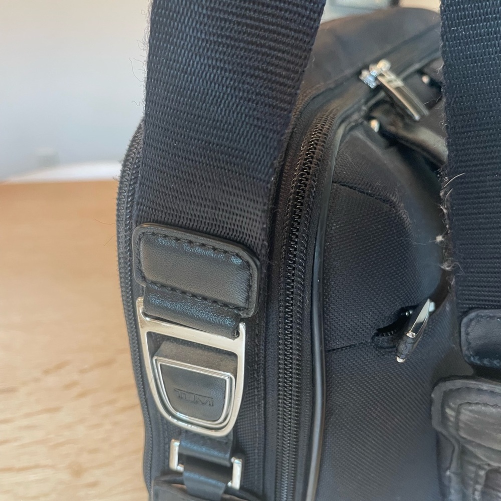 Tumi computer briefcase - Picture 8 of 8
